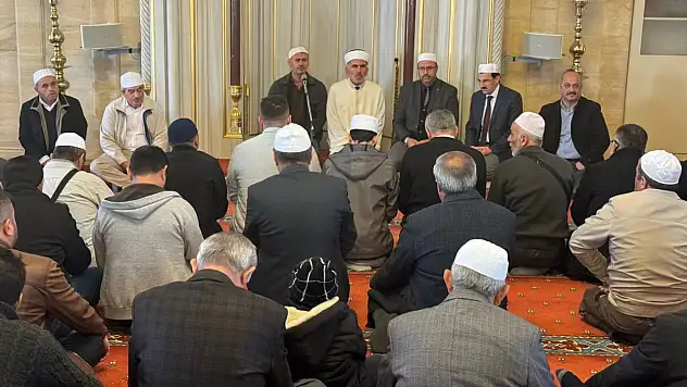 145 Umreci Uğurlandı