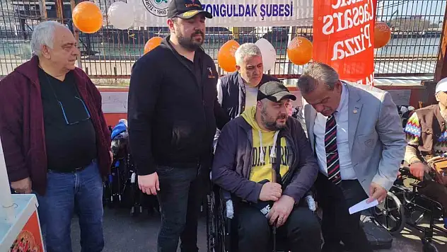 15 İhtiyaç Sahibi Tekerli Sandalyesine Kavuştu