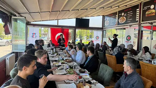 19 Mayıs Coşkusu Emek Ve Dayanışma Kahvaltısında Buluştu