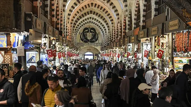21 Milyon 548 Bin Kişi Seyahate Çıktı