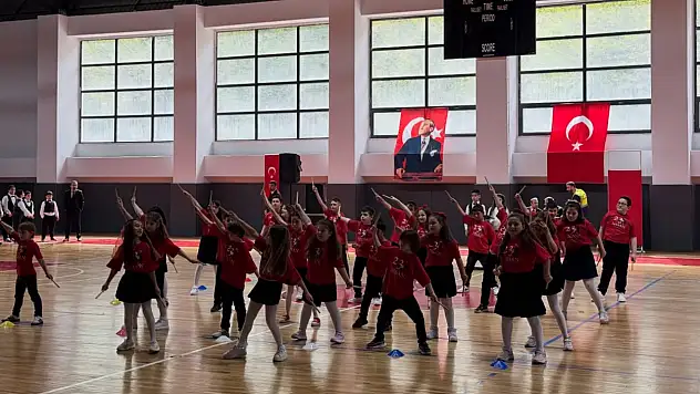 23 Nisan Abana'da Coşkuyla Kutlandı