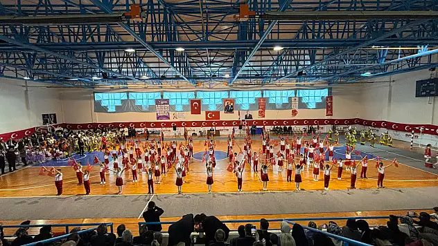 23 Nisan Gösterisi Büyük Beğeni Topladı
