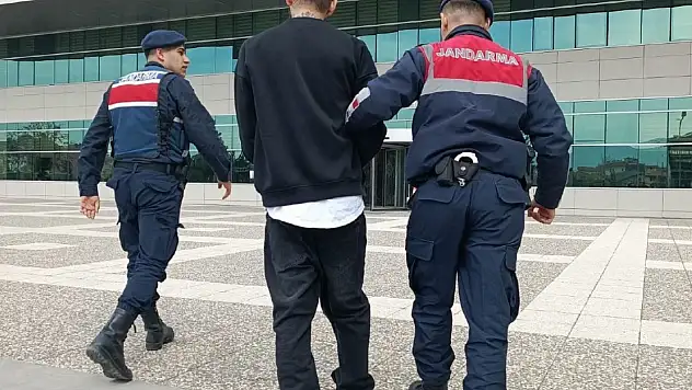 25 Ayrı Suçtan Aranıyordu, Jandarma Yakaladı