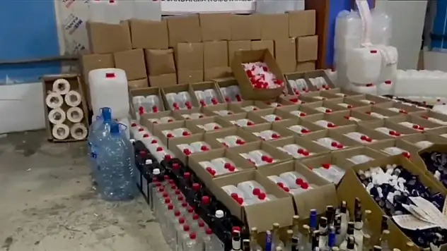 28 Bin 400 Litre Sahte Alkol Ele Geçirildi