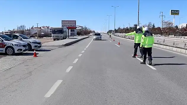 3 Buçuk Milyondan Fazla Araç Denetlendi