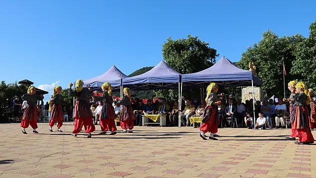 31. Cide Rıfat Ilgaz Sarı Yazma Kültür ve Sanat Festivali Coşkuyla Başladı