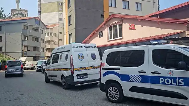 39 yaşındaki adam evinde ölü bulundu