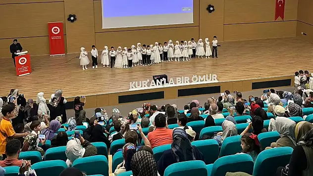 4-6 Yaş Kur'an Kursları İçin Yıl Sonu Programı Düzenlendi