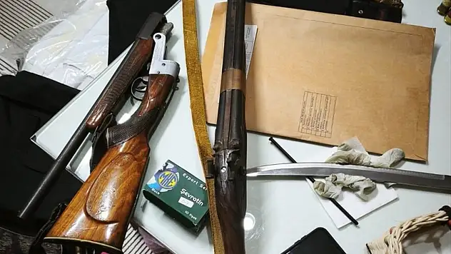 4 İlde Suç Örgütlerine Yönelik Operasyonda Yakalanan 52 Zanlı Tutuklandı