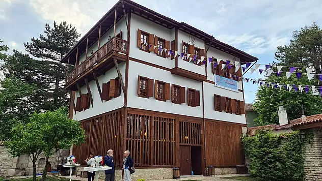 400 yıllık konağa ödül