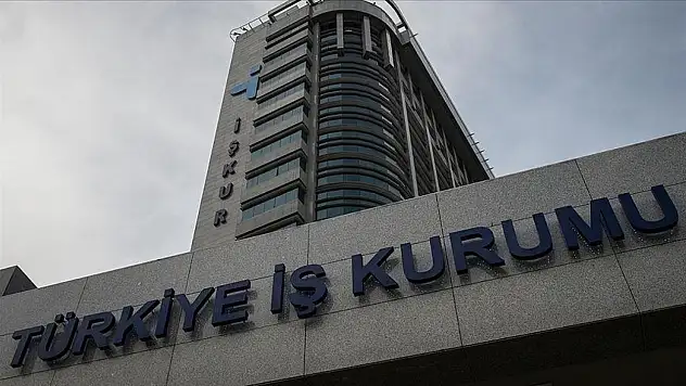 437 Bin Kişi İşe Yerleşti