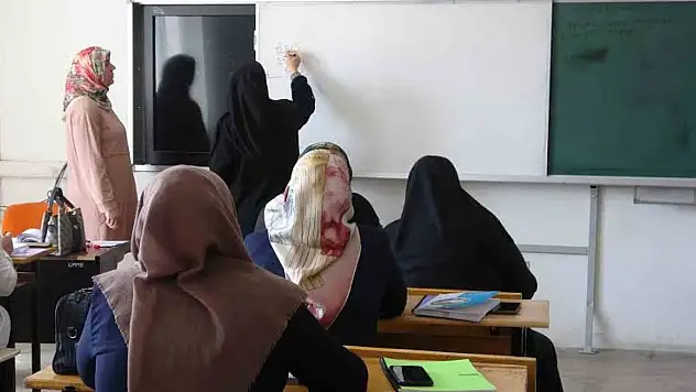 450 Binden Fazla Kadın Okuma Yazma Öğrendi