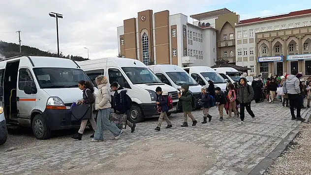 530 Öğrencinin Taşımalı Gittiği Okullara Sıkı Denetim