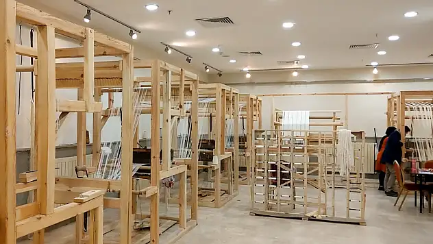 6 Kadın Kursiyer Eğitimi Tamamladı