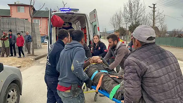 İnşaat İşçisi Merdivenlerden Düşerek Yaralandı