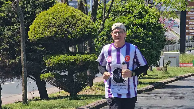 65 yaşındaki Diş Hekimi Fedai Kürtül, İstanbul'dan Samsun'a Koşuyor