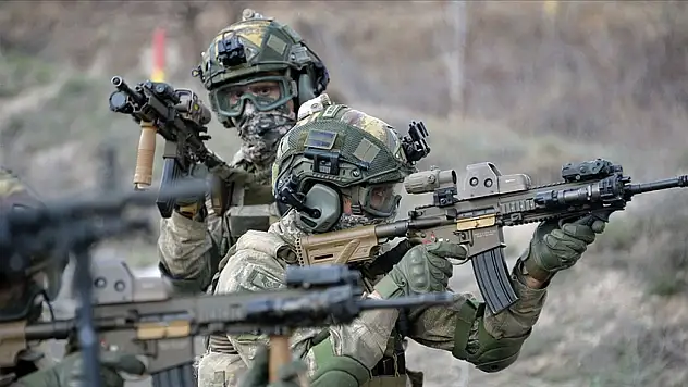 7 PKK'lı Terörist Etkisiz Hale Getirildi