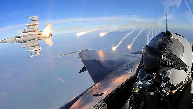 7 PKK'lı Terörist Etkisiz Hale Getirildi