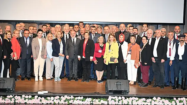 81 İlden 260 Muhtar Isparta'da Buluştu