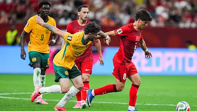 A Milli Futbol Takımı, Dünya Kupası'na Yenilgiyle Başladı