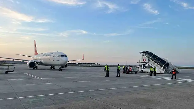 A Milli Kadın Futbol Takımı'na, Sinop'ta Coşkulu Karşılama
