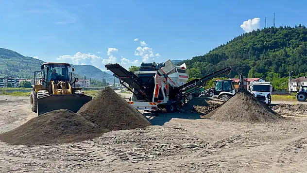 Abana Belediyesi Makina Parkını Güçlendirmeyi Sürdürüyor