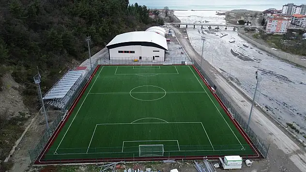 Abana'da Kapalı Spor Salonu Tamamlandı