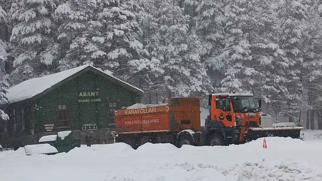 Abant Gölü Milli Parkı Beyaza Büründü