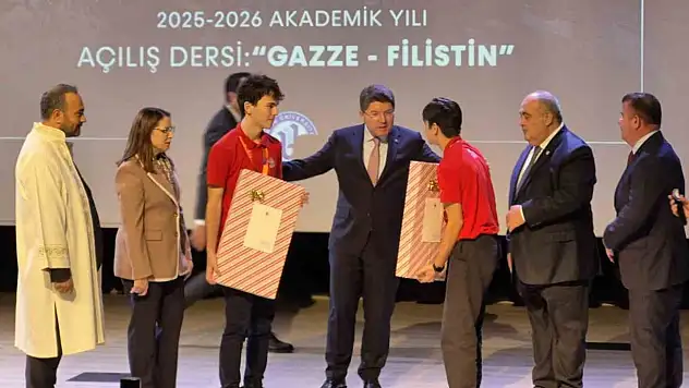 Adalet Bakanı Tunç'tan Üniversite Öğrencilerine: 'Gazze' Dersi