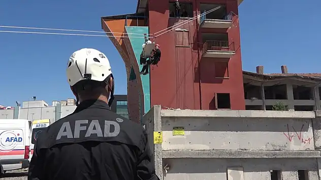 AFAD, belediyeleri afetlere karşı hazırlıyor