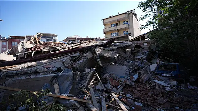 AFAD'dan Balıkesir'deki Deprem Sonrası Çalışmalara İlişkin Açıklama