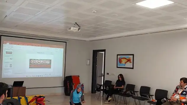 AFAD Gönüllülerine İlk Müdahale Eğitimi Verildi