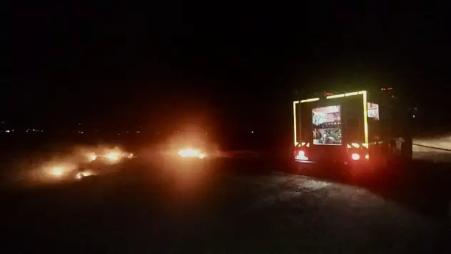 Ağcıkişi Mahallesi'nde Çöp Yangını