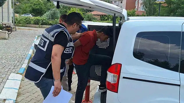 Ağına düşürdüğü vatandaşı 1,5 milyon TL dolandıran şüpheli polisten kaçamadı