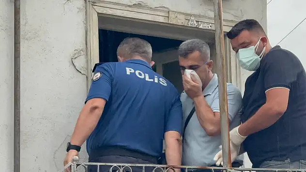 Ağır koku acı gerçeği ortaya çıkardı: 73 yaşındaki adam evinde ölü bulundu