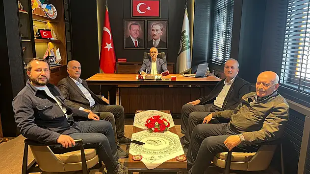 Ağlı'da İş İnsanlarından Belediye Başkanı Ergin'e Ziyaret