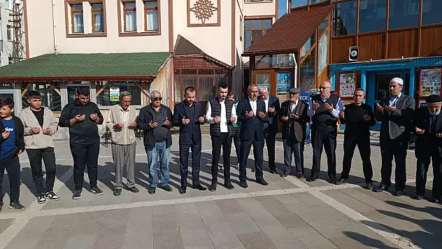 Ağlı'da Meclis Üyesinin Oğluna Asker Uğurlama Duası