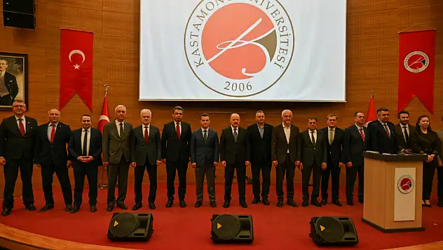 Ahşabın Cazibesi İzleyiciyle Buluştu