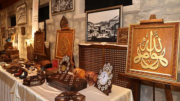 Ahşap Sanatı Sergisi Açıldı