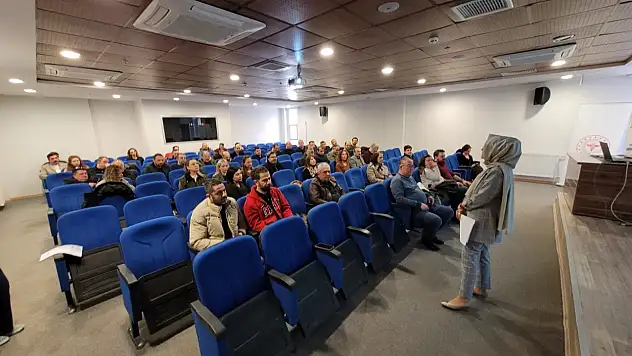 Aile Hekimlerine Yönelik Eğitimler Devam Ediyor