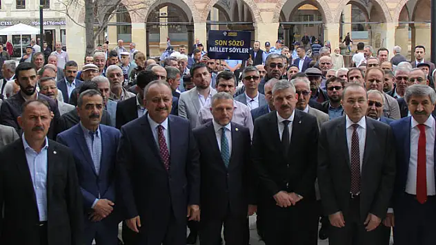 AK Parti, Adnan Menderesi andı