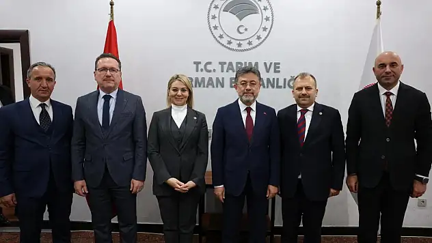AK Parti'den Bakan Yumaklı'ya Ziyaret