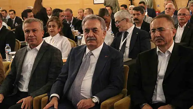 AK Parti Genel Başkan Yardımcısı Yazıcı, 'Mevcut anayasa yamalı bohçaya dönüşmüş'