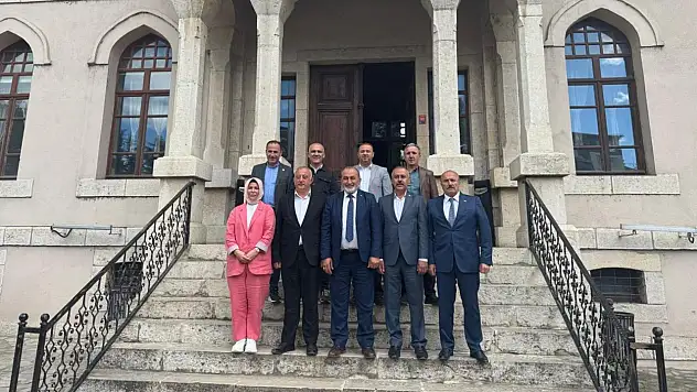 AK Parti'li Belediye Başkanları Araç'ta İstişare Toplantısında Buluştu