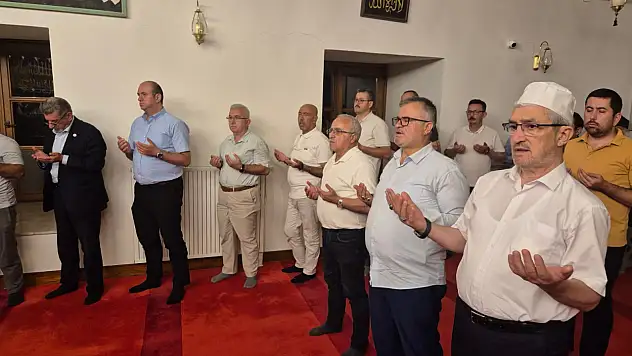 AK Parti Mevlit Okuttu
