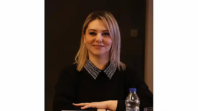AK Parti Milletvekili Serap Ekmekci: 'Hekimlerimiz Başımızın Tacıdır'