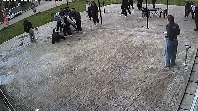 Akran Zorbalığı Sokağa Taştı