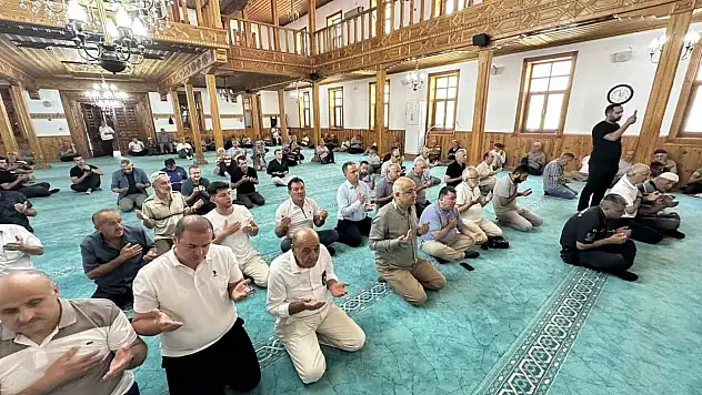Alaplı'da 15 Temmuz Şehitleri İçin Anma Programı Düzenlendi