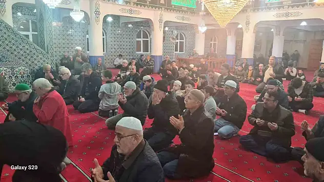 Alaplı'da Berat Kandili İdrak Edildi