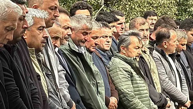 Alkollü Sürücünün Çarptığı Edanur Son Yolcuğuna Uğurlandı
